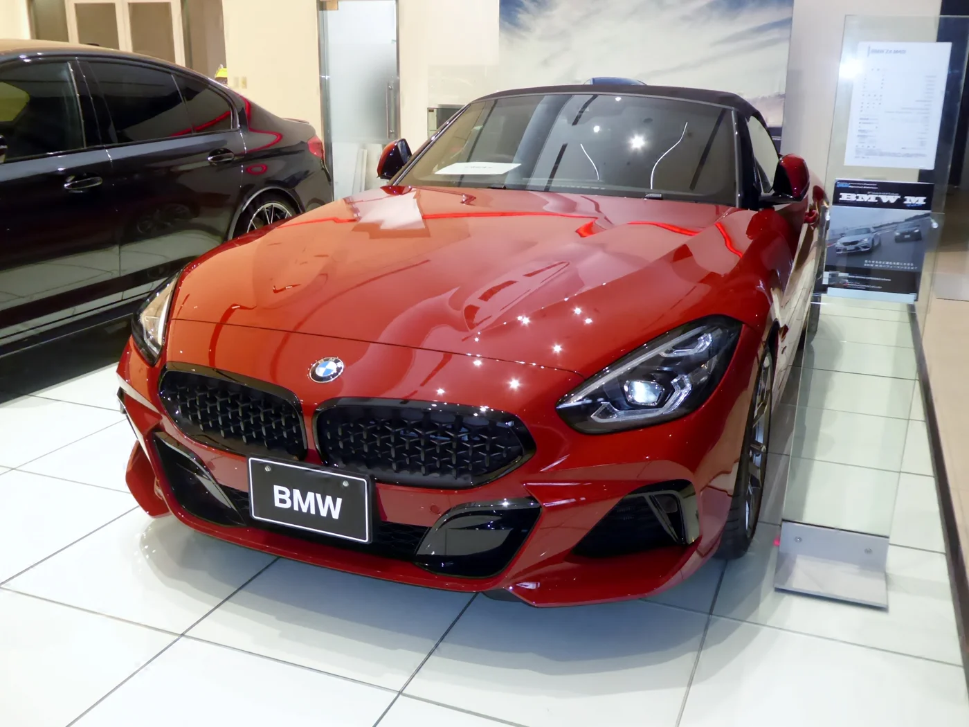 BMW Z4 — фотография модели