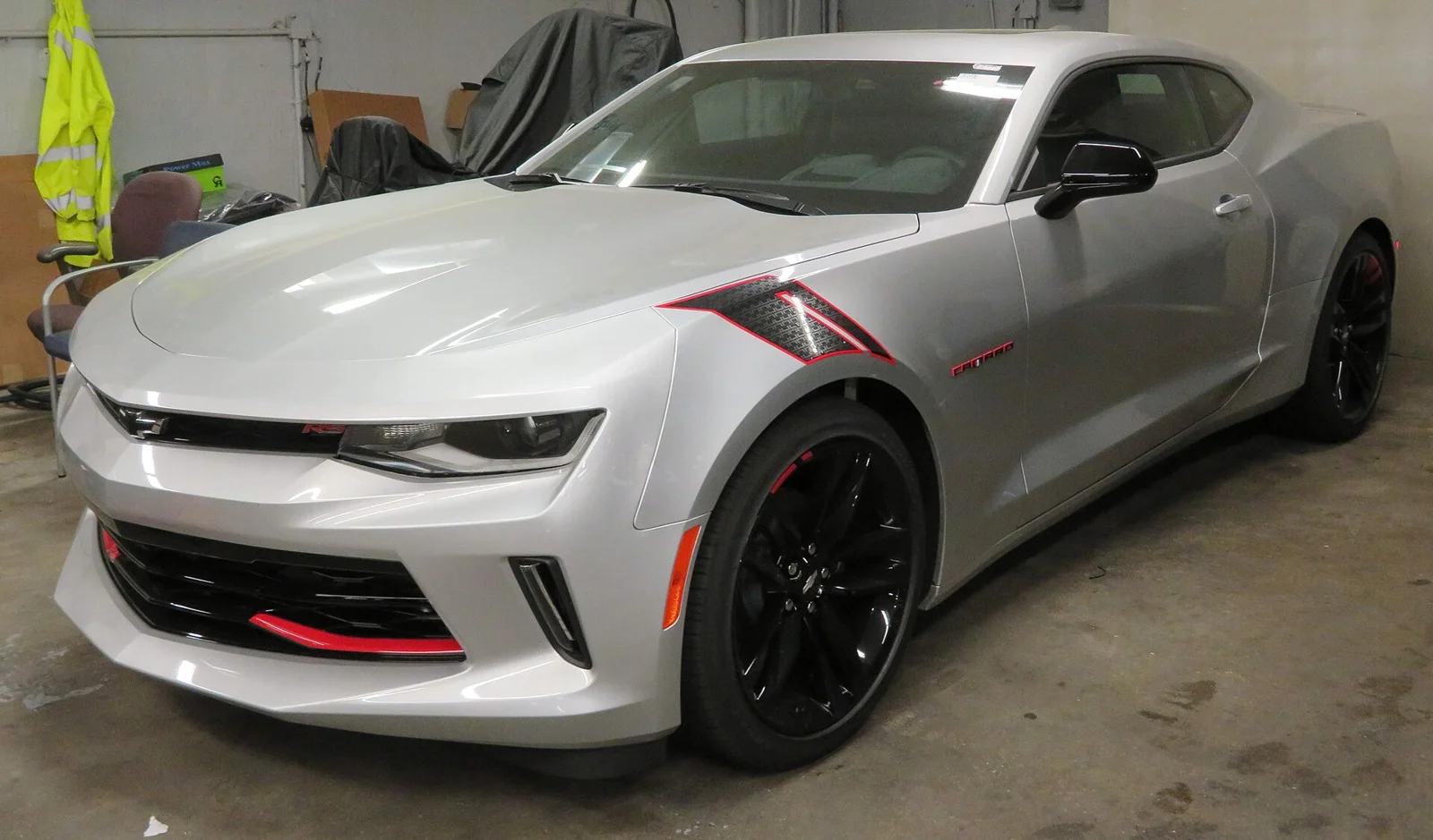 Chevrolet Camaro — фотография модели