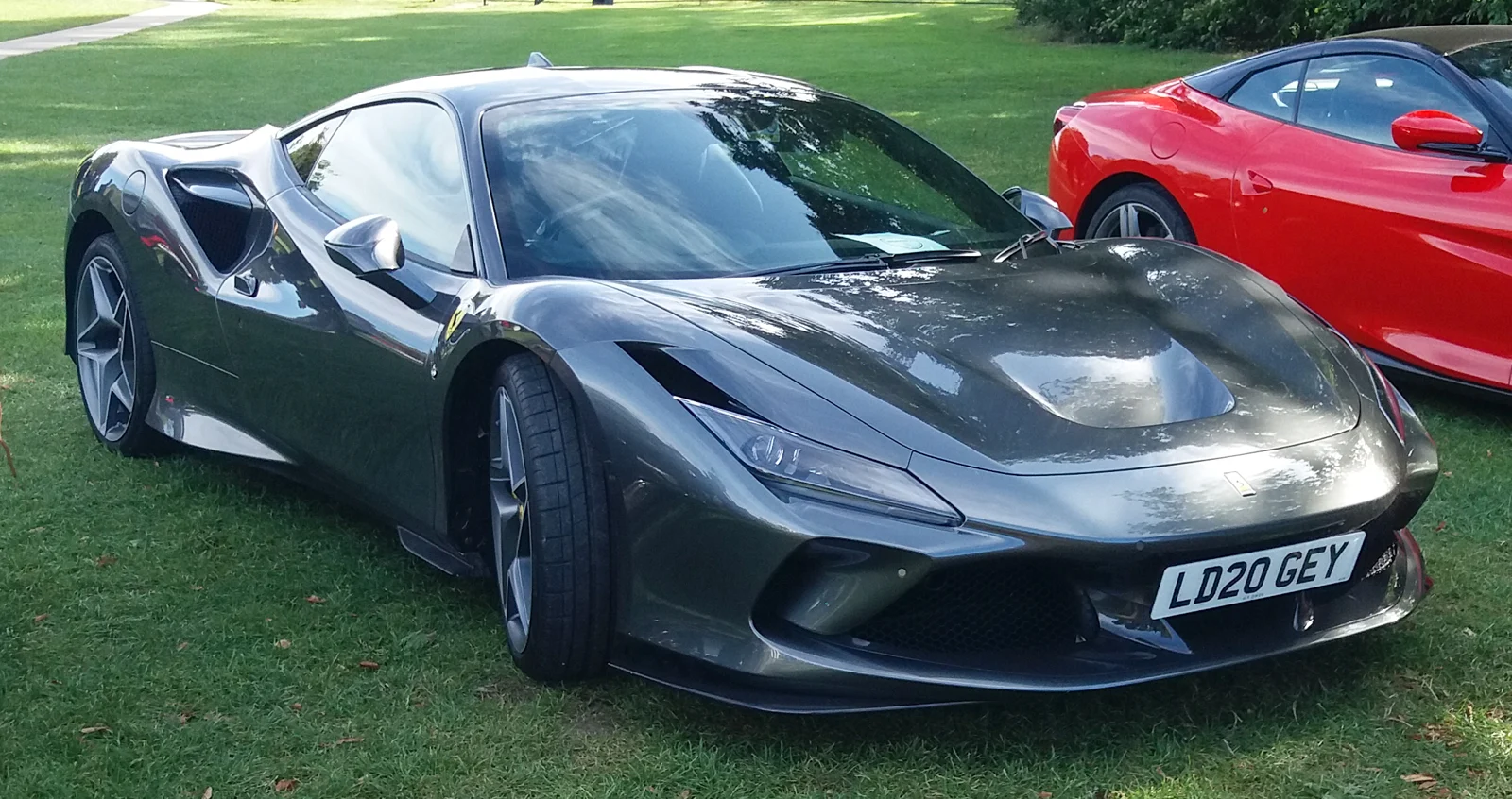 Ferrari F8 Tributo — фотография модели