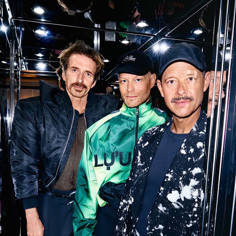 WhoMadeWho