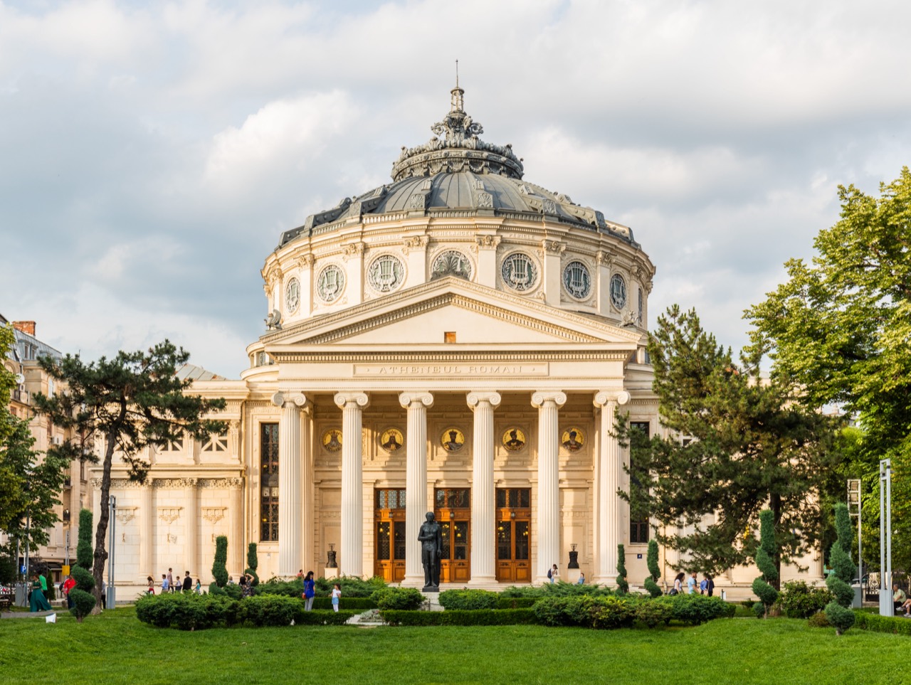 Румынский Атенеум