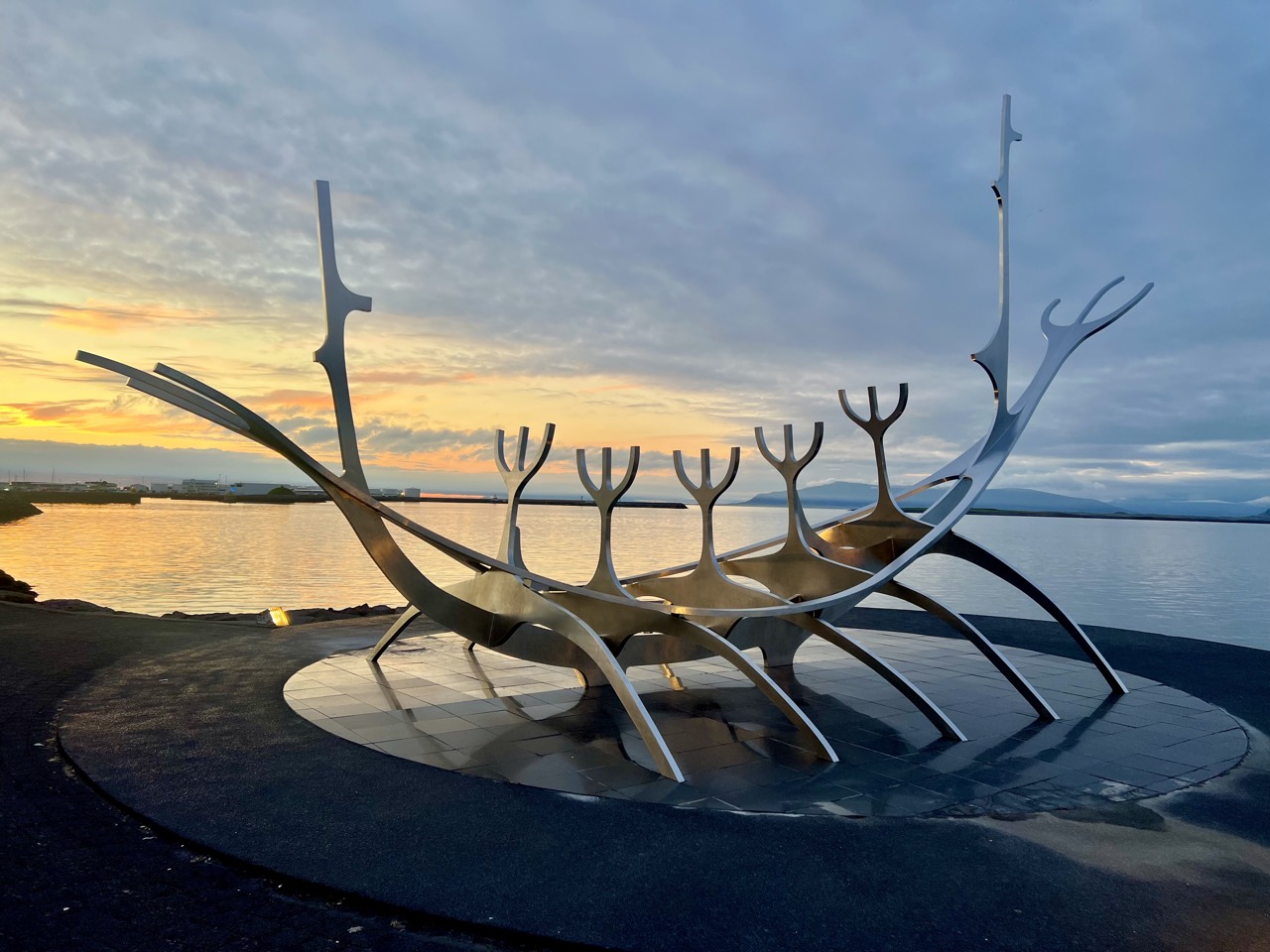 Скульптура Sun Voyager
