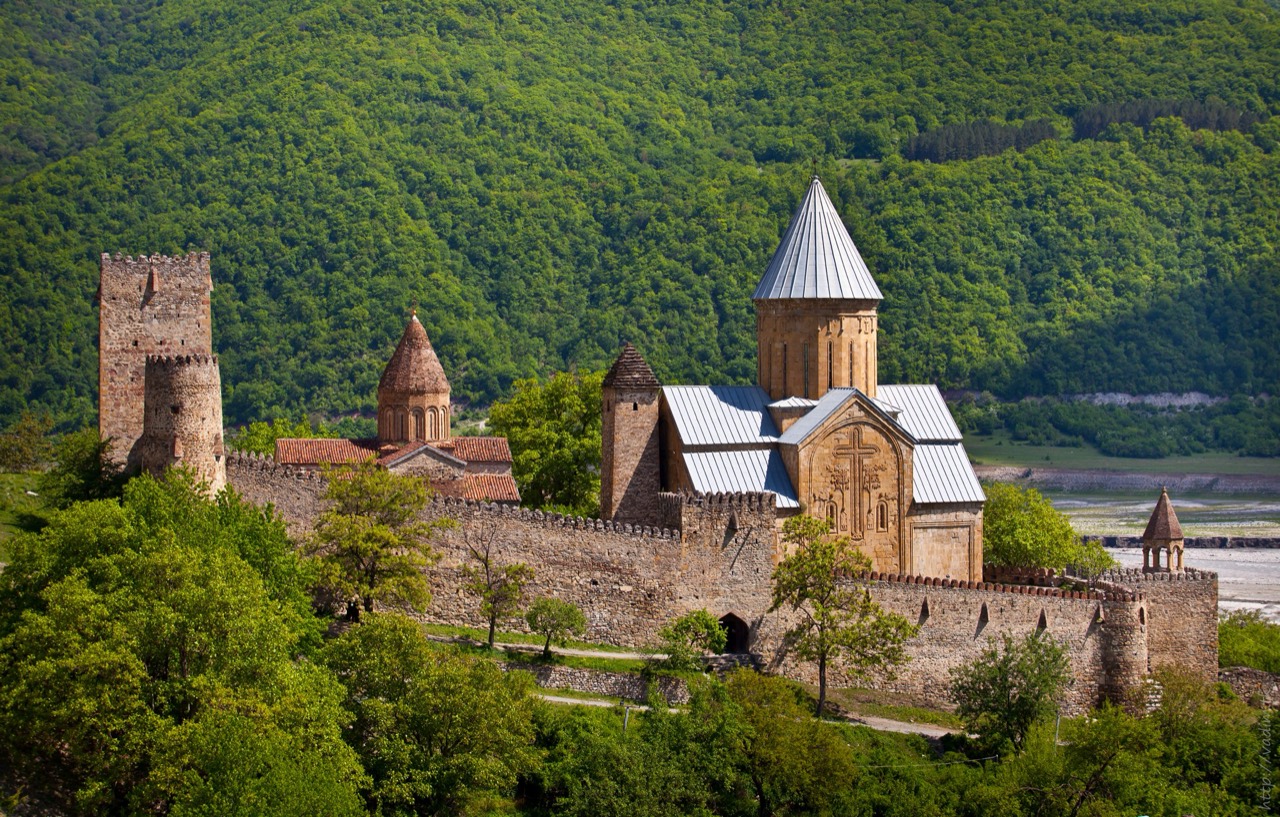 Крепость Ананури