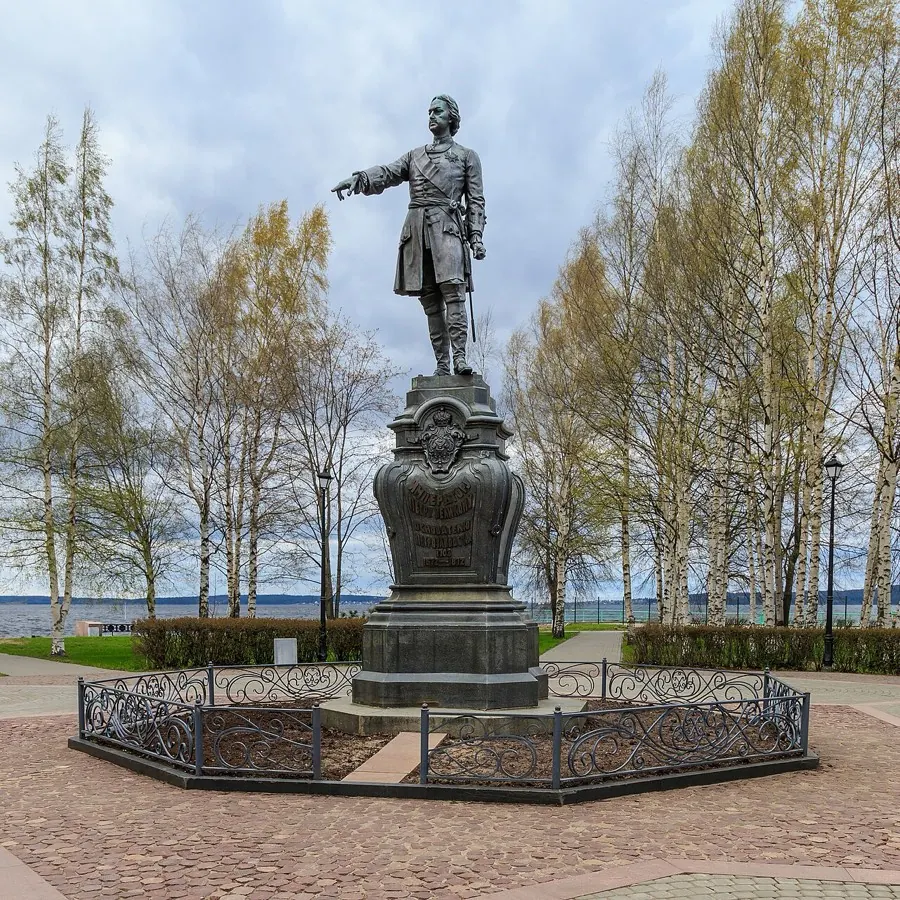 Памятник Петру I (Петрозаводск)